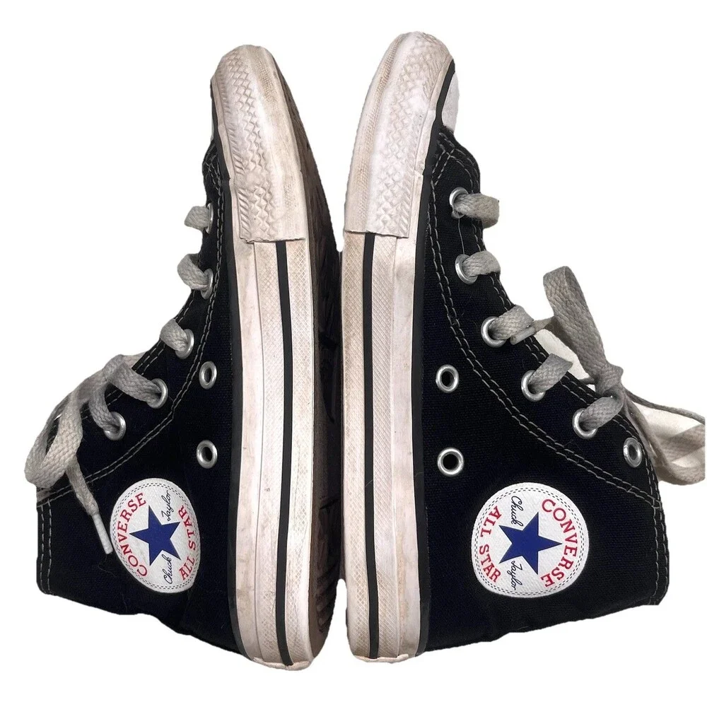 Converse Chuck Taylor All Star High Top Black Youth Size 12 Lace Up Sneaker